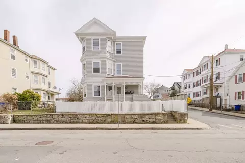 194 Albion St, Fall River, MA 02723