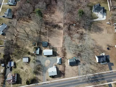 655 Morgan Rd, West Springfield, MA 01089 photo 38