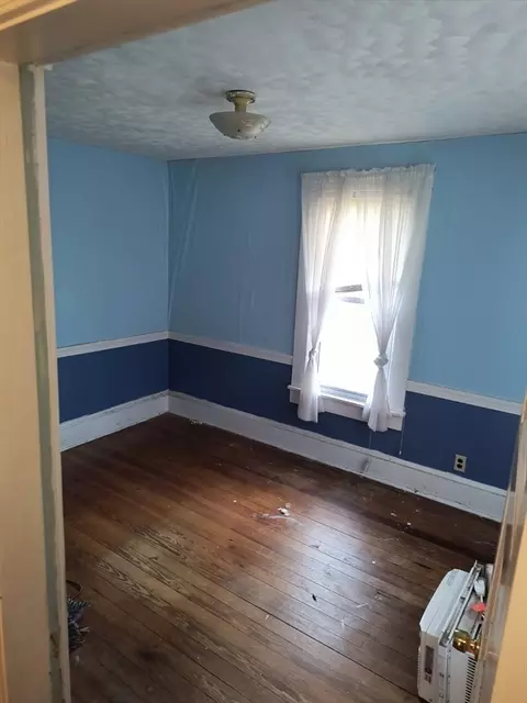 655 Morgan Rd, West Springfield, MA 01089 photo 8