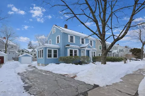 76 Woodside Rd, Winchester, MA 01890