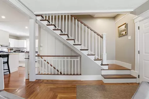 7 Sapphire Ave, Marblehead, MA 01945 photo 6