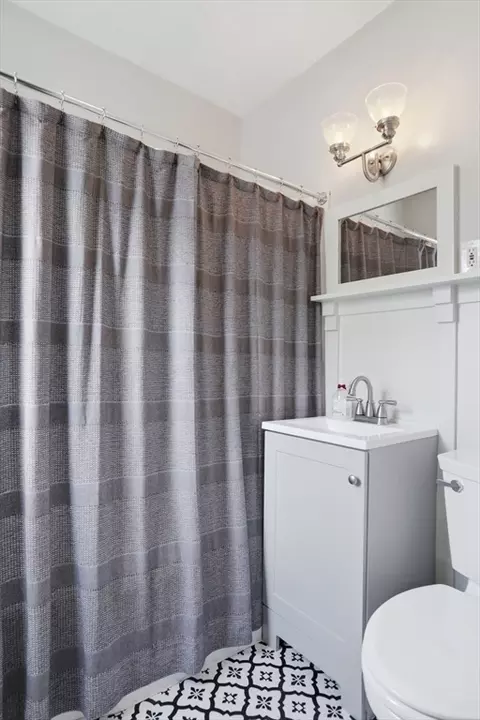 7 Sapphire Ave, Marblehead, MA 01945 photo 17