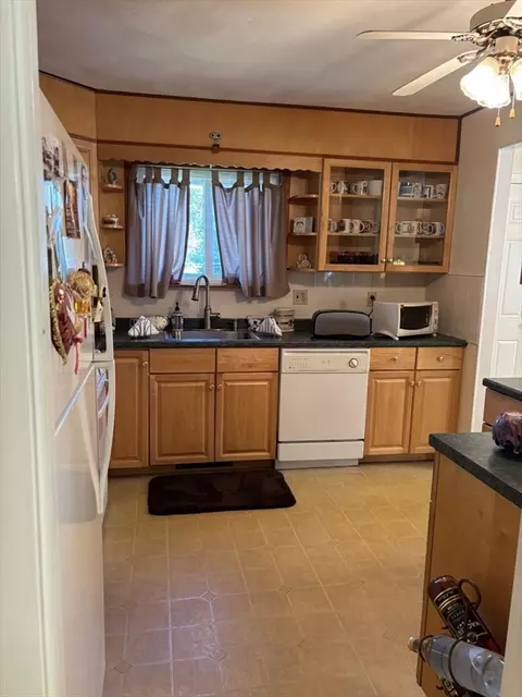 1355 Pine St, Dighton, MA 02715 photo 21