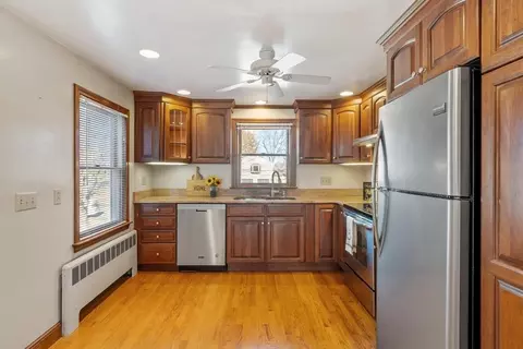 26 Lothrop Rd, Reading, MA 01867 photo 10