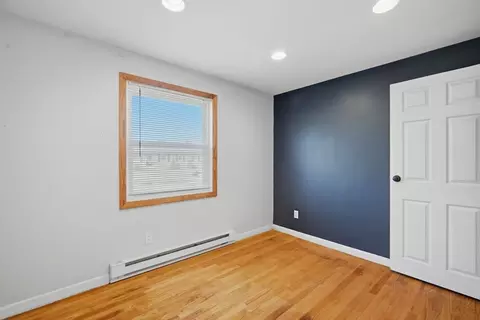 239 Hanson Dr, Springfield, MA 01128 photo 15