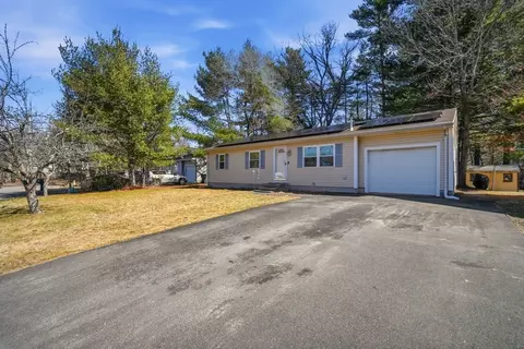 239 Hanson Dr, Springfield, MA 01128 photo 24