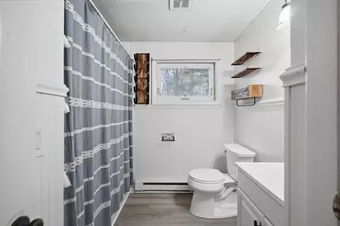 239 Hanson Dr, Springfield, MA 01128 photo 6