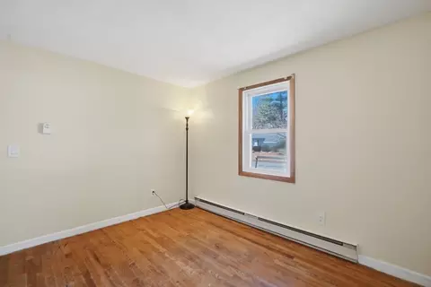 239 Hanson Dr, Springfield, MA 01128 photo 13