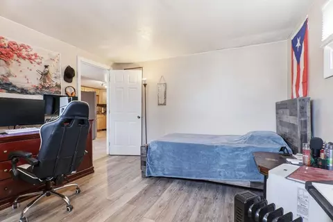 Bedroom - 39 Groton St, Springfield, MA 01129 photo 6 of 10