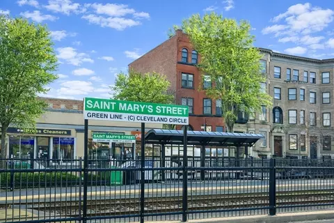8 Euston St #5, Brookline, MA 02446 photo 10