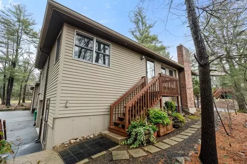 86 E Bluff Rd #86, Ashland, MA 01721