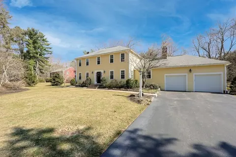 6 Colburn Cir, Sudbury, MA 01776