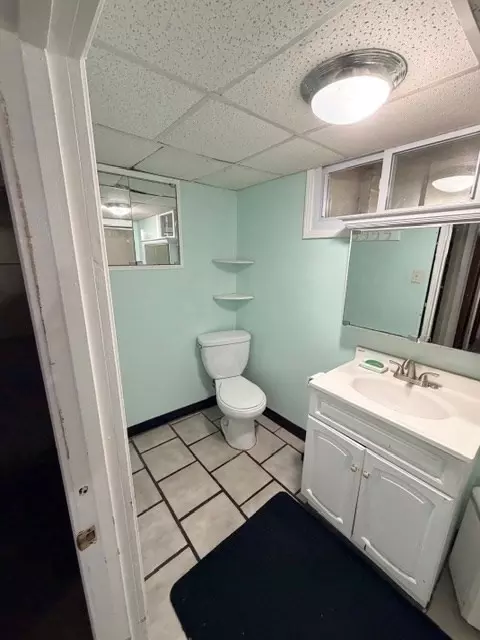 44 Bigelow St, Fall River, MA 02720 photo 25