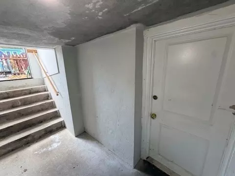 44 Bigelow St, Fall River, MA 02720 photo 38