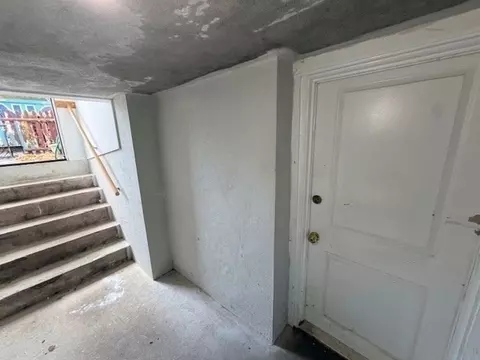 44 Bigelow St, Fall River, MA 02720 photo 28