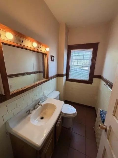 44 Bigelow St, Fall River, MA 02720 photo 14