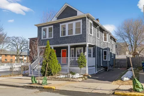 37-39 Bond St #37, Somerville, MA 02145