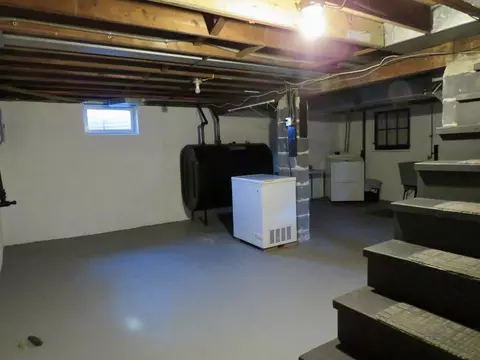 39 Balfour Dr, Springfield, MA 01118 photo 31
