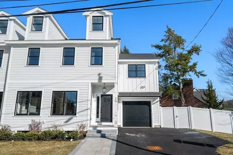 273 Edenfield Ave #273, Watertown, MA 02472
