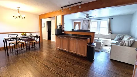 11 Walnut St, Douglas, MA 01516 photo 5
