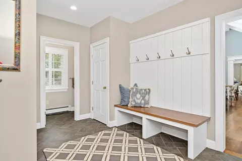 7 Spring Ln, Hingham, MA 02043 photo 3