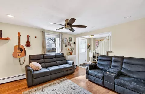 166 High, Gardner, MA 01440 photo 3