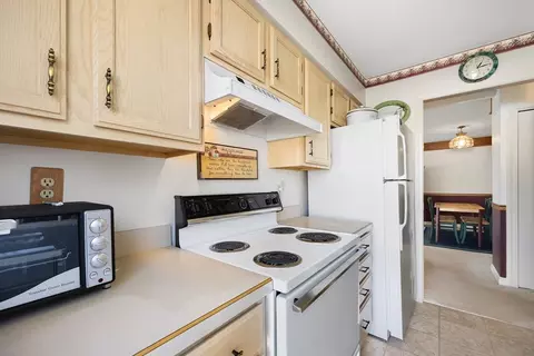 Kitchen - 54 Mitchell Dr #54, Chicopee, MA 01022 photo 3 of 3