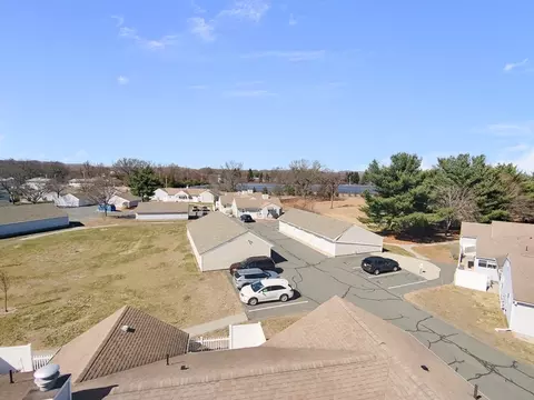 View/Area - 54 Mitchell Dr #54, Chicopee, MA 01022 photo 2 of 4