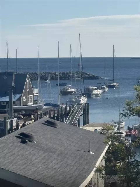 2 Mount Pleasant St #3, Rockport, MA 01966