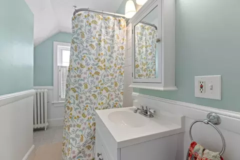 4 White Ave, Douglas, MA 01516 photo 22