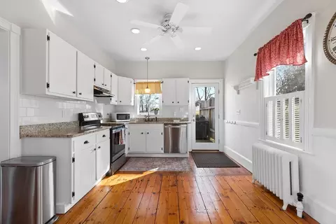 4 White Ave, Douglas, MA 01516 photo 4