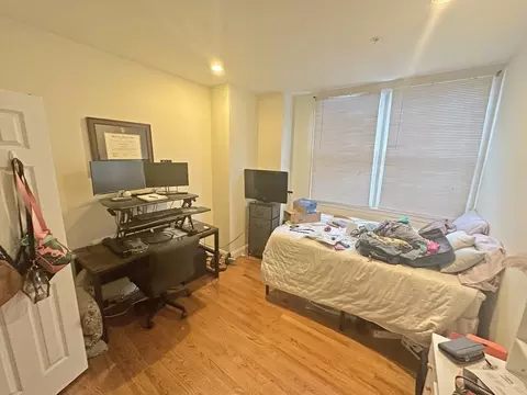 Bedroom - 550 E 3rd St, Boston, MA 02127 photo 2 of 2