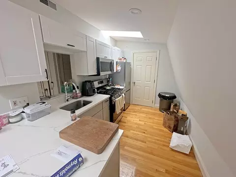 Kitchen - 550 E 3rd St, Boston, MA 02127 photo 1 of 2