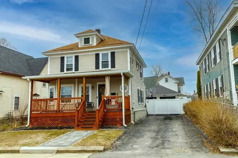 33 Henry St, Fitchburg, MA 01420