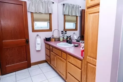 93 Osborn St, Fall River, MA 02724 photo 18