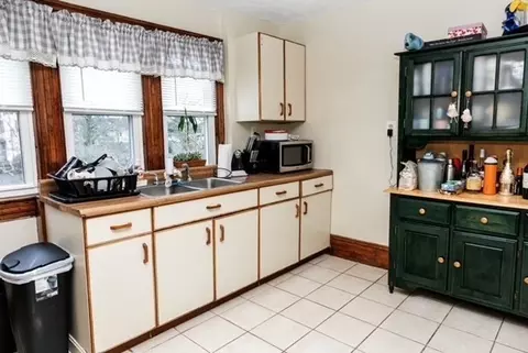 93 Osborn St, Fall River, MA 02724 photo 36