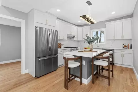 66 Stanley St #1, Boston, MA 02125