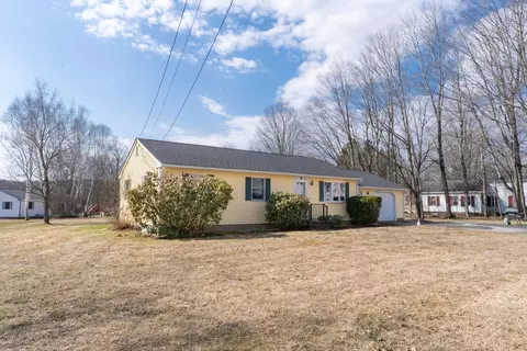 12 West St, West Brookfield, MA 01585