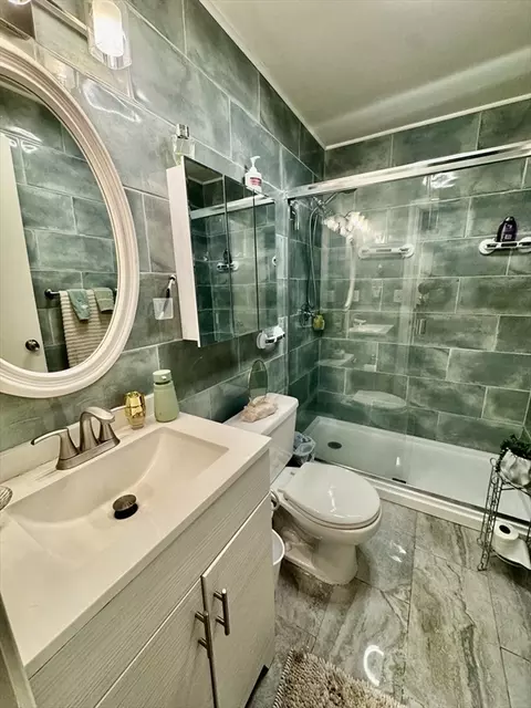 5455 N Main St #9F, Fall River, MA 02720 photo 16