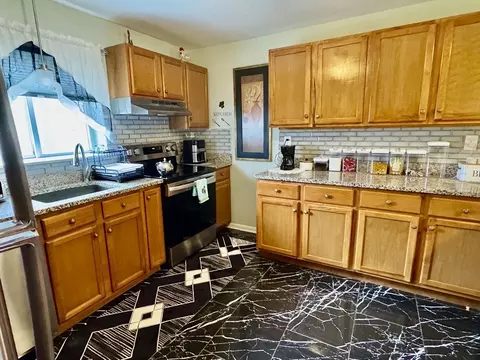 5455 N Main St #9F, Fall River, MA 02720 photo 2