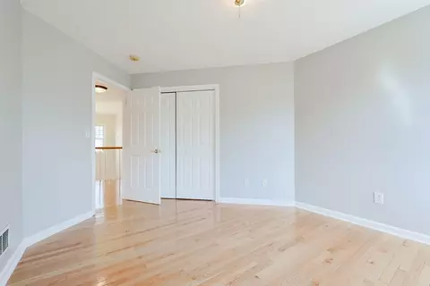 Bedroom - 75 Sunflower Dr, Raynham, MA 02767 photo 3 of 4