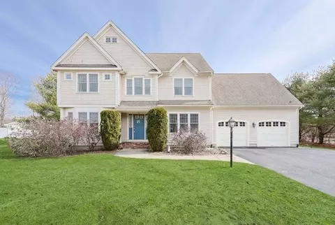 Exterior - 75 Sunflower Dr, Raynham, MA 02767 photo 6 of 8