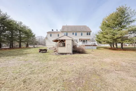Exterior - 75 Sunflower Dr, Raynham, MA 02767 photo 8 of 8