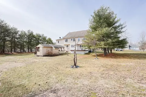 Exterior - 75 Sunflower Dr, Raynham, MA 02767 photo 7 of 8