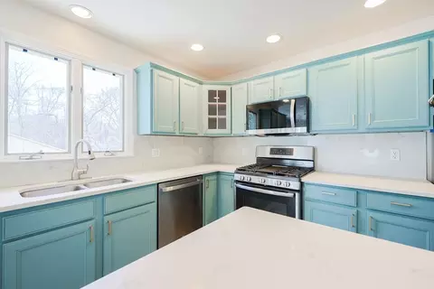 Kitchen - 75 Sunflower Dr, Raynham, MA 02767 photo 2 of 2