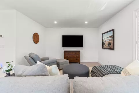69 Cobblestone Cir, Mashpee, MA 02649 photo 24