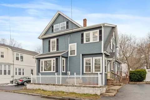 23 Emery St, Lowell, MA 01851