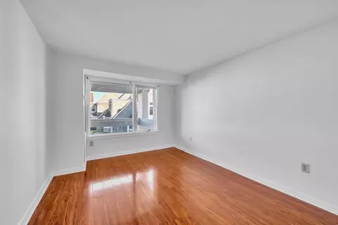1 Commodore Ct #202, Hull, MA 02045 photo 11