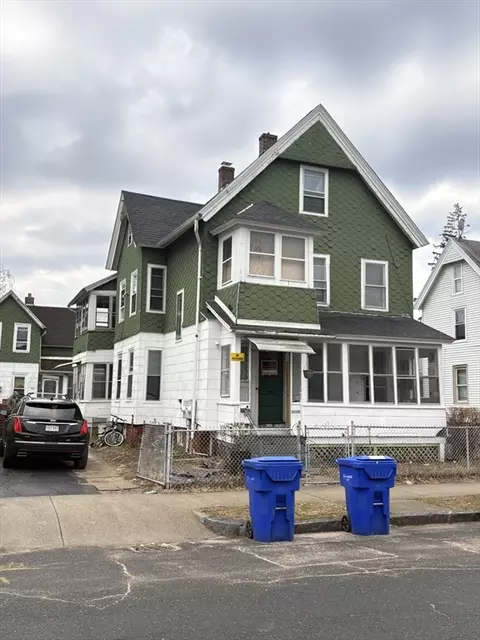 52-54 Andrew St, Springfield, MA 01109
