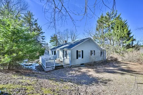 551 Pleasant St, Paxton, MA 01612
